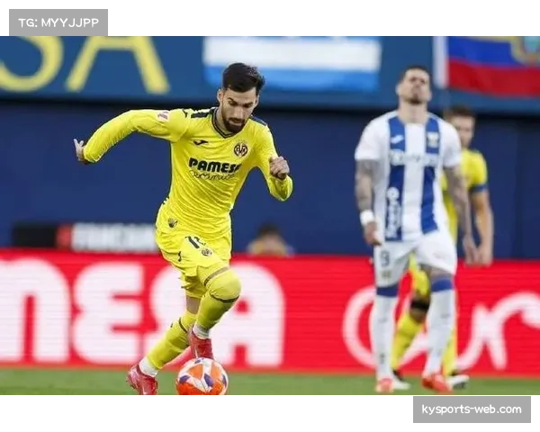 比利亚雷亚尔少赛一场暂居第三 欧冠席位争夺占据主动